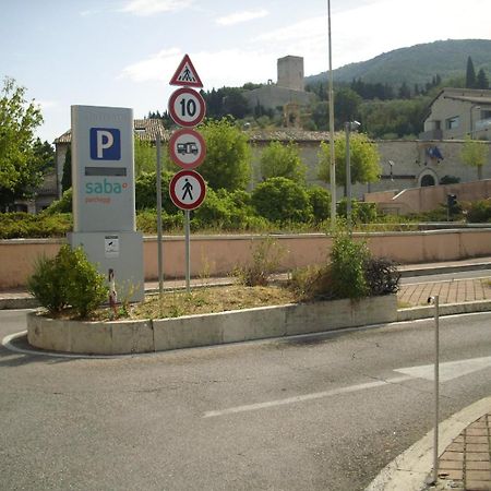 Palazzo Calocci Appartamenti In Assisi Exterior foto