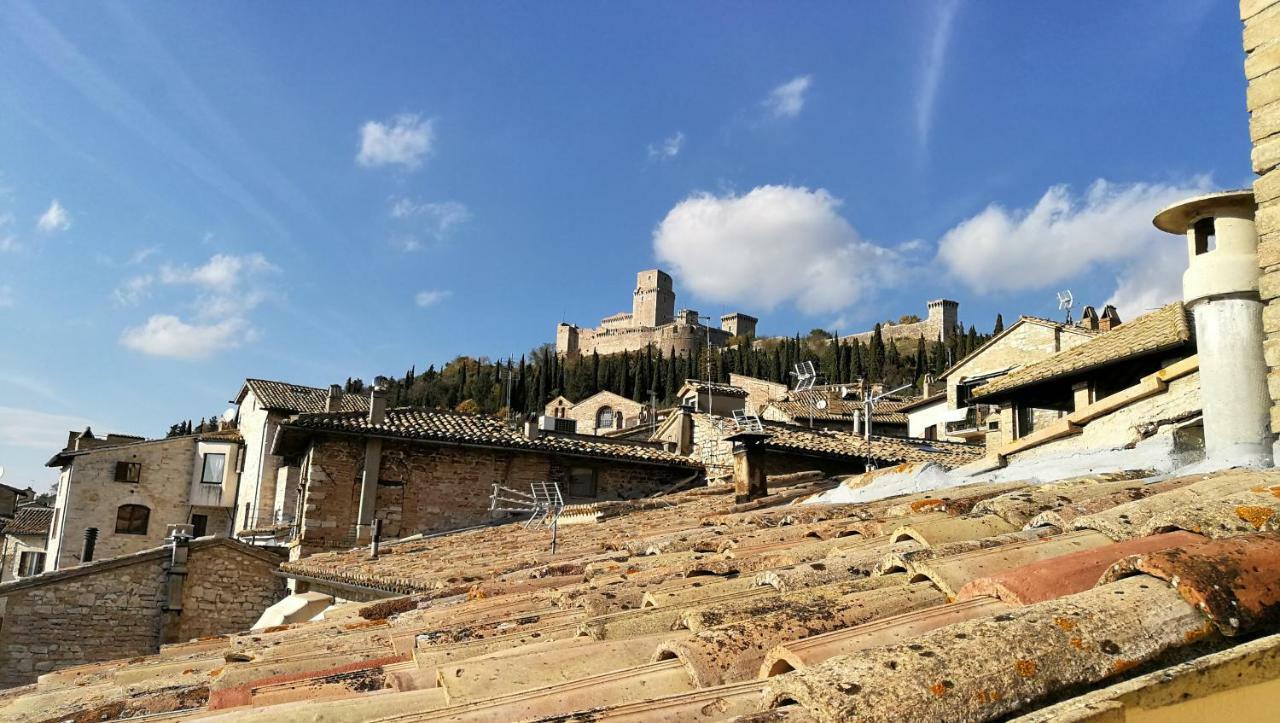 Palazzo Calocci Appartamenti In Assisi Exterior foto